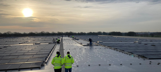 Bild zu: Die PV-Abteilung bei EHA – ein Start-up im Unternehmen