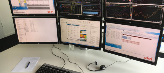 Bild zu: Stromhandel bei EHA – Unsere Traderin Lena berichtet von ihrer Arbeit